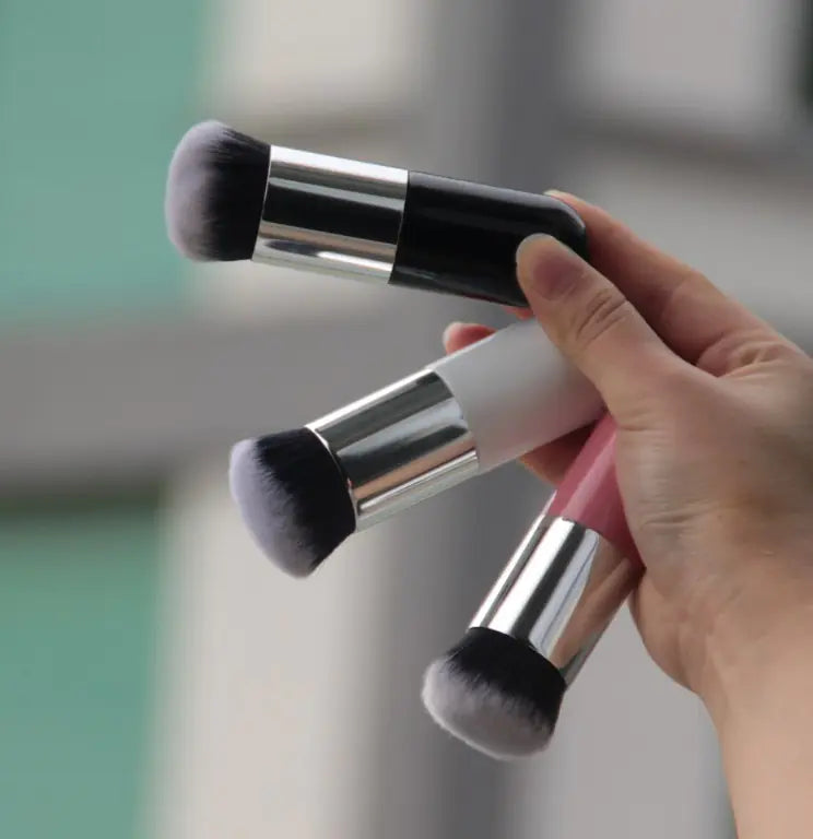 Makeup Brushes and Beauty Tools - Powder Brush