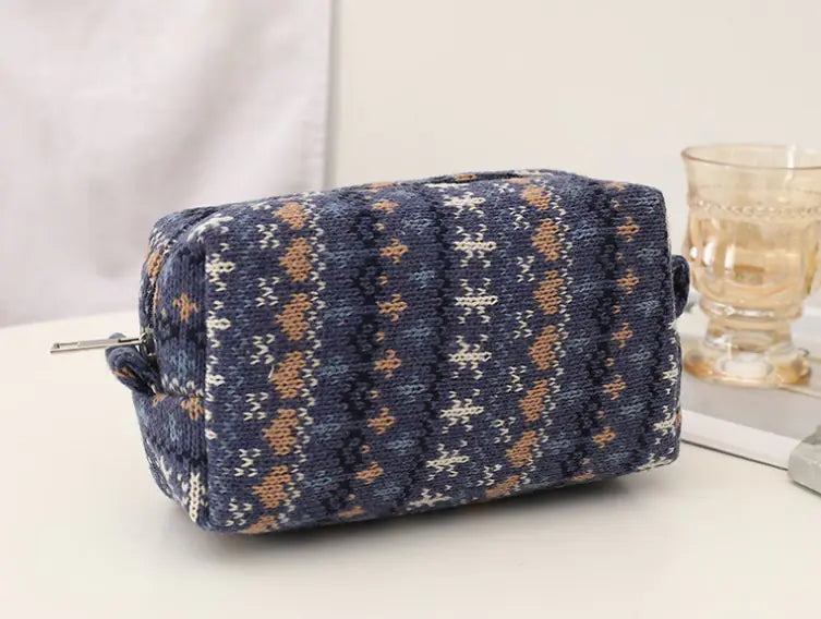 Vintage Knitted Cosmetic Bag with Geometric Pattern