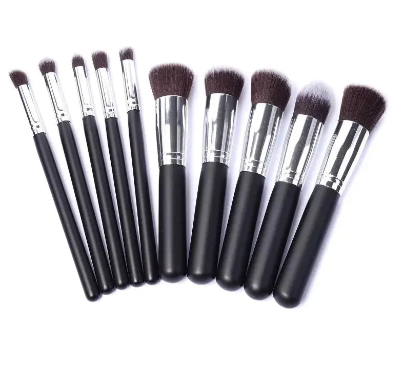 Makeup Brushes and Tools Set